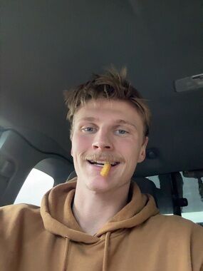 Meet your Posher, Darren